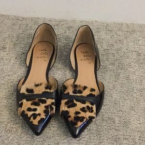 Leopard accent shoes